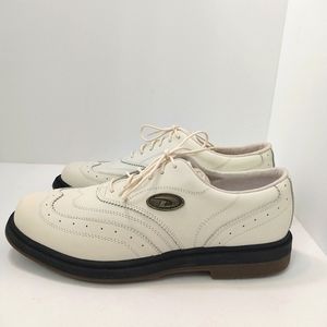 DKNY Golf Shoes, NEW, Size‎ 9.5